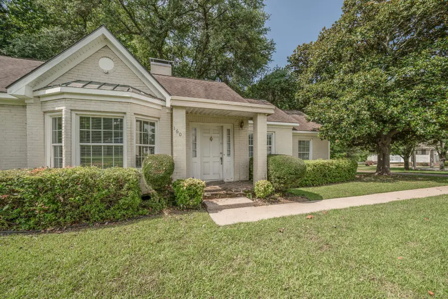 1604 W Marshall Ave, Longview, TX 75604 - #3