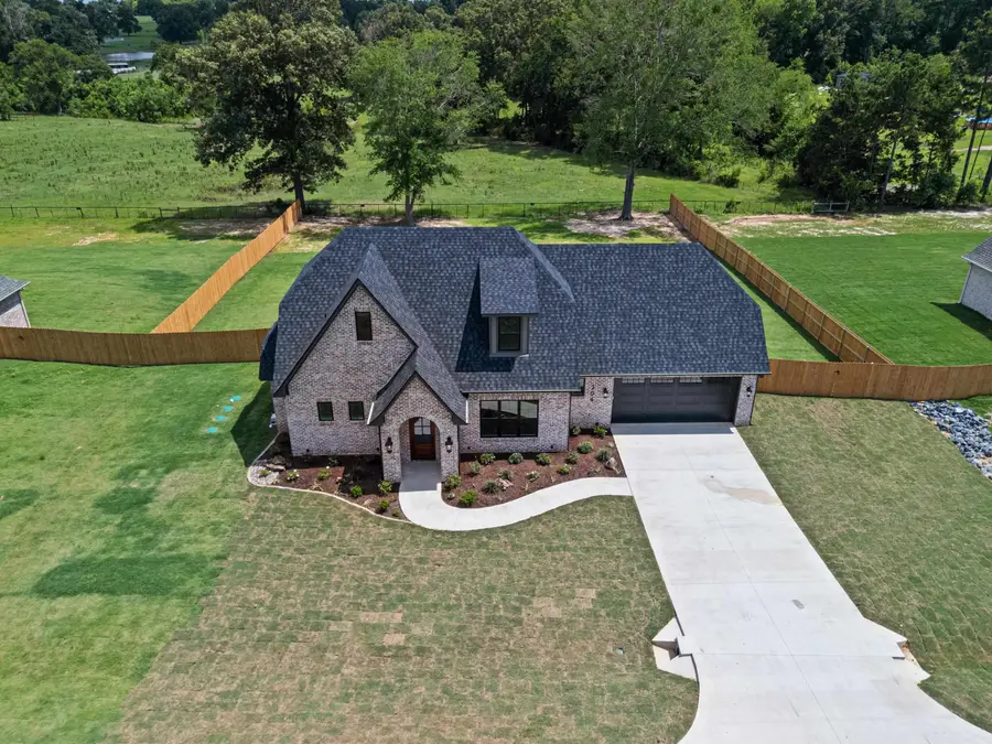 206 Andres Lane, Kilgore, TX 75662 - #2