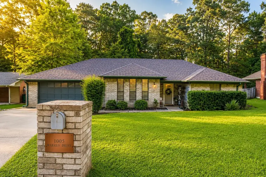 1005 Warren Dr., Marshall, TX 75672 - #3