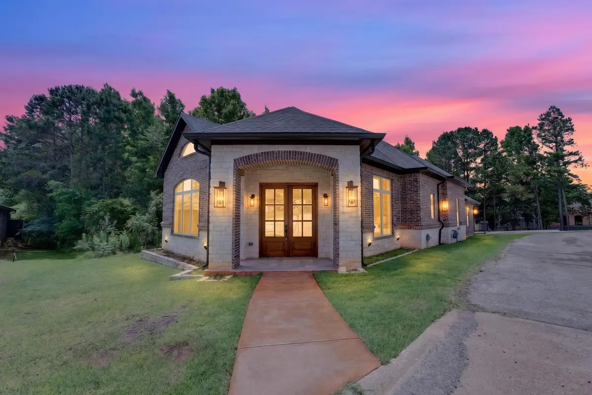 3109 Lismore Ln, Longview, TX 75605 - #1