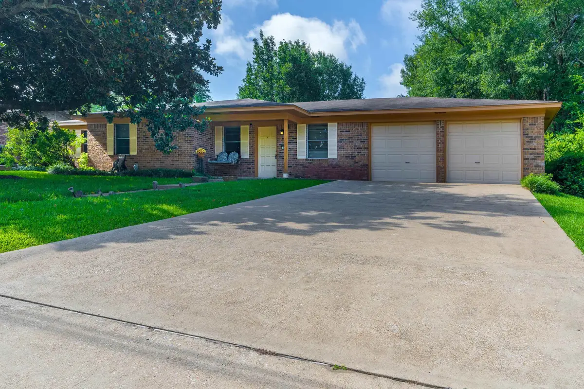 620 Green Oak Dr., Longview, TX 75604 - #1