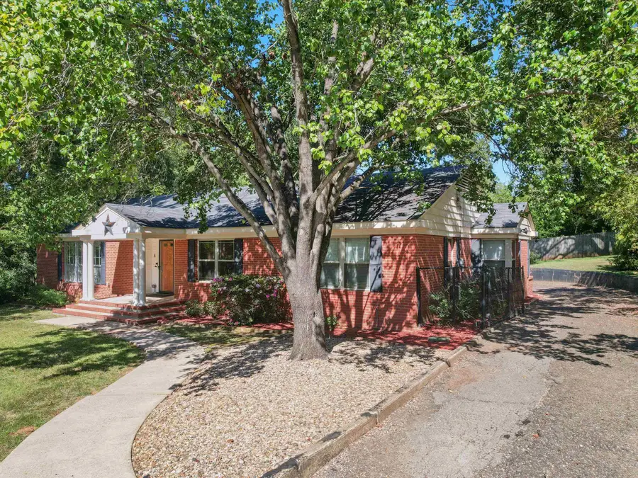 6 Lindsey Ln, Longview, TX 75601 - #2