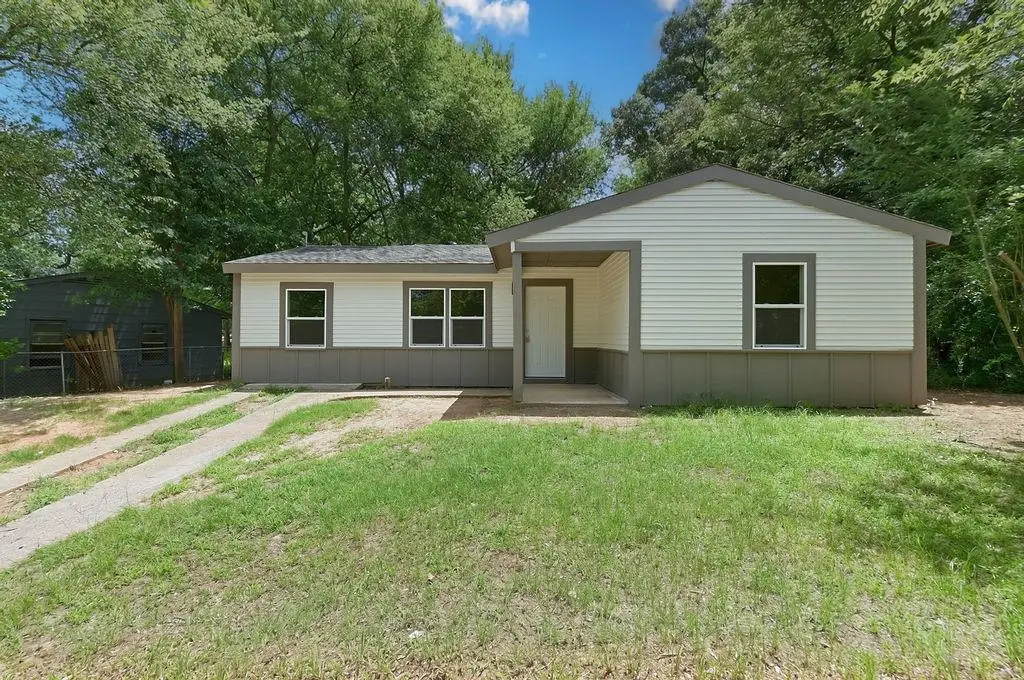 444 Bowie St, Lone Star, TX 75668 - #1