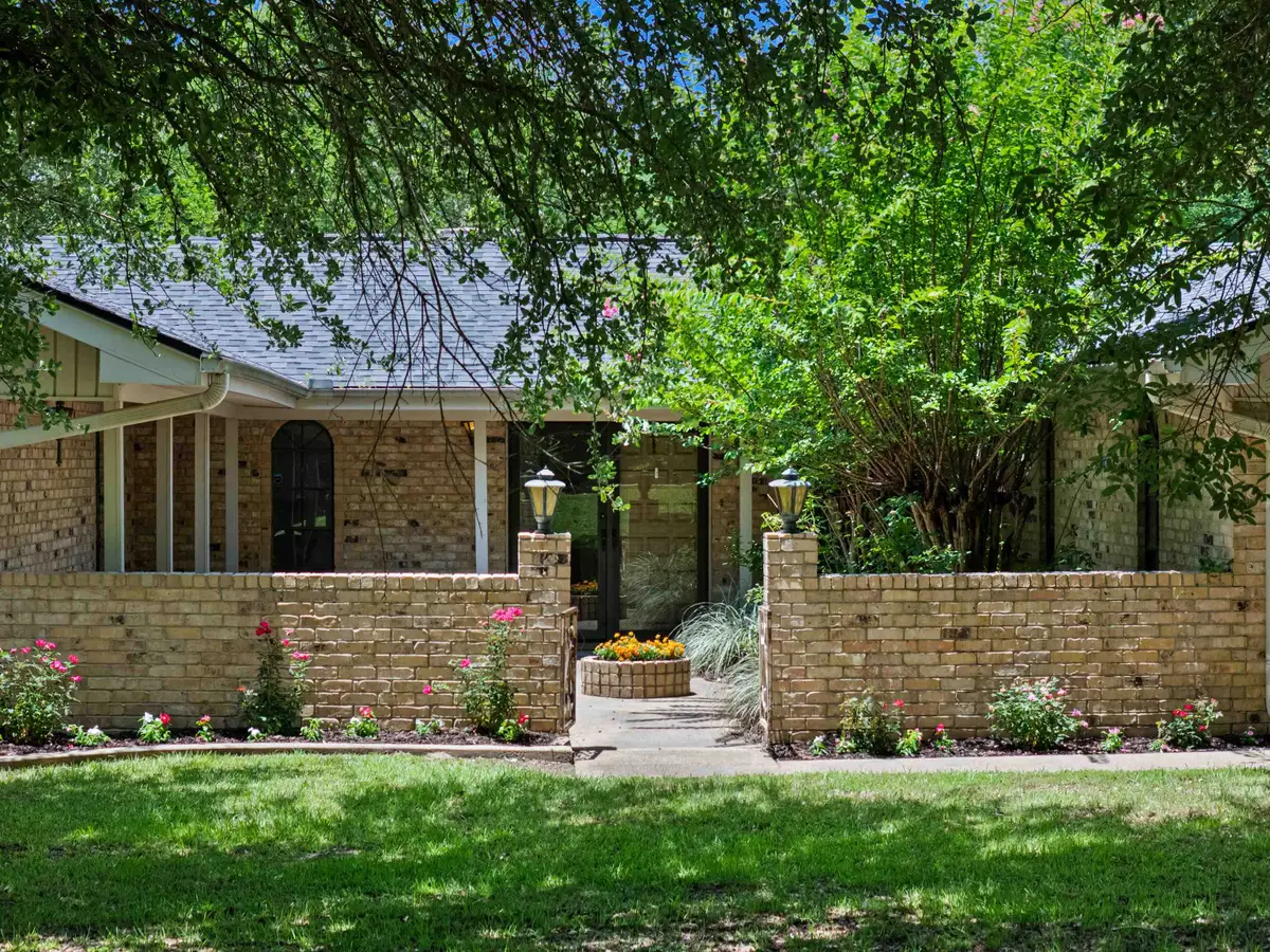 2619 Van Meter Rd, Kilgore, TX 75662 - #1