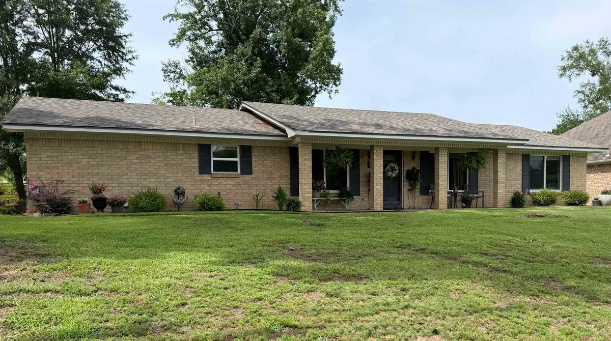 2106 E Harold St., Gladewater, TX 74647 - #1