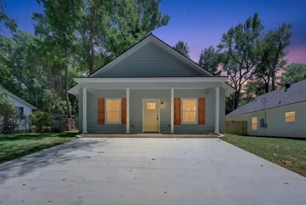 211 Jeanette Ave, Gladewater, TX 75647