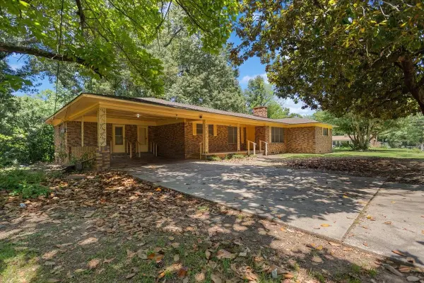 1109 John Street, Longview, TX 75602