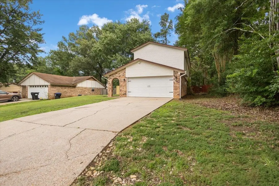 1210 Chad St, Longview, TX 75604 - #2