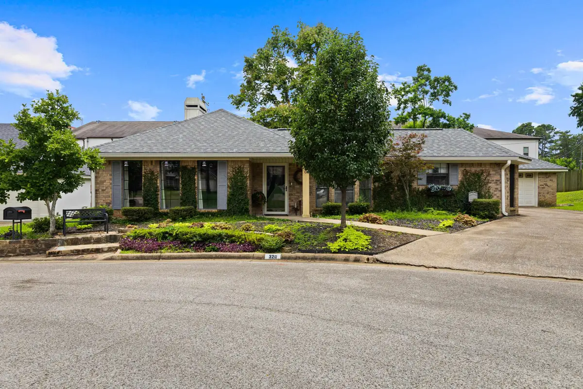 320 Tealwood, Longview, TX 75605 - #1