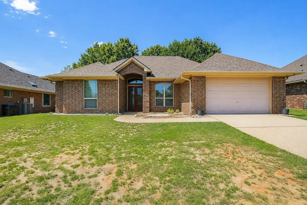 2519 Oasis Dr., Longview, TX 75601 - #1