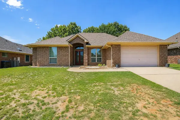 2519 Oasis Dr., Longview, TX 75601
