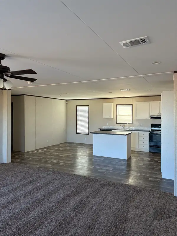 1314 E County Rd 149, Midland, TX 79706