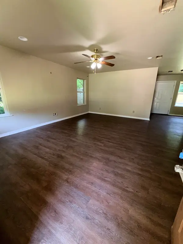 1003 Noble Unit B, Troup, TX 75789