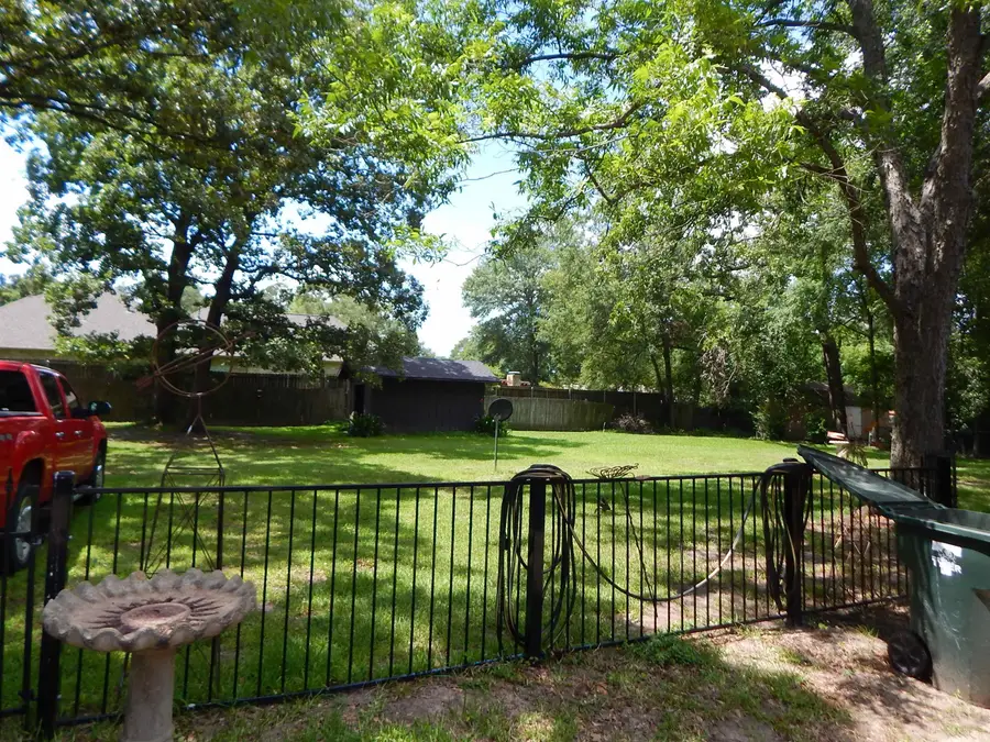 517 RONNETTE DR., Tyler, TX 75703 - #3