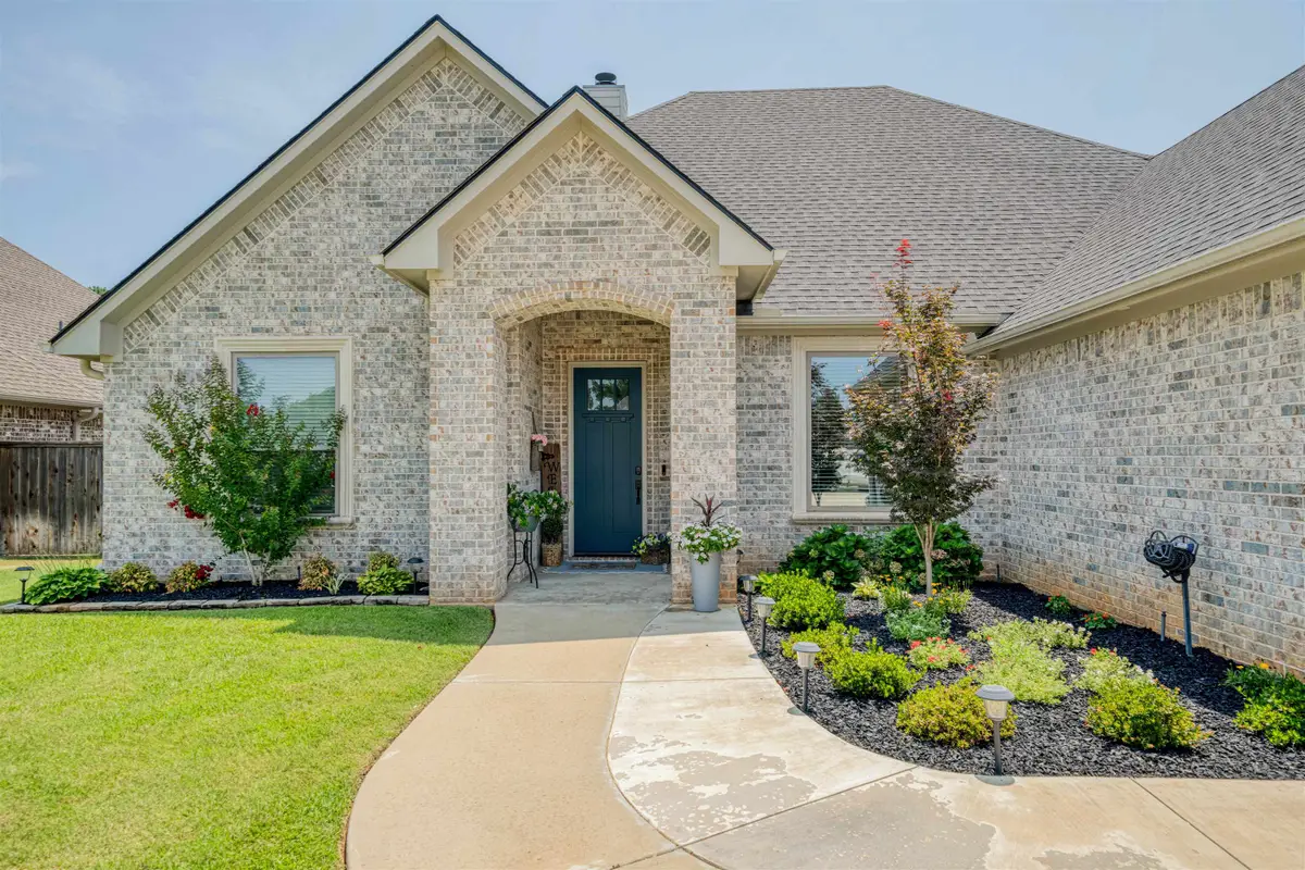 3902 Gable Crest Lane, Longview, TX 75605 - #1