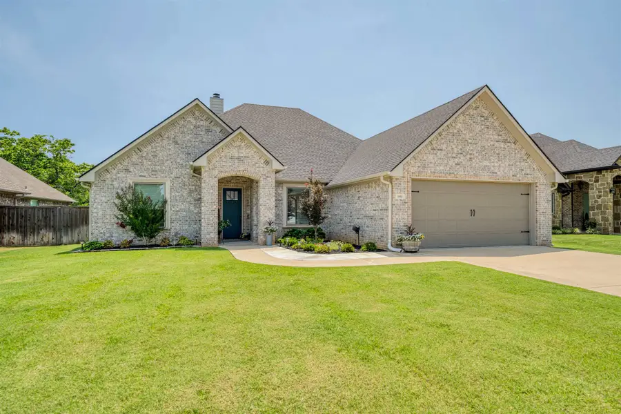 3902 Gable Crest Lane, Longview, TX 75605 - #3
