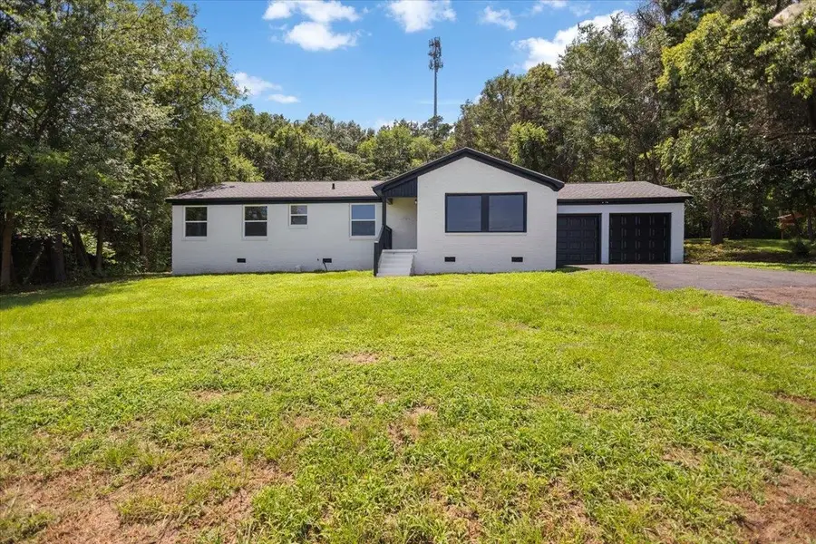 501 N WILLIS ST, Daingerfield, TX 75656 - #2