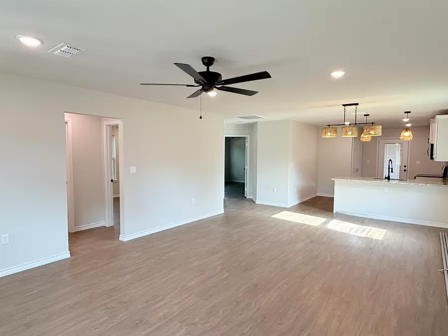 216 E Fleming, Longview, TX 75604 - #3
