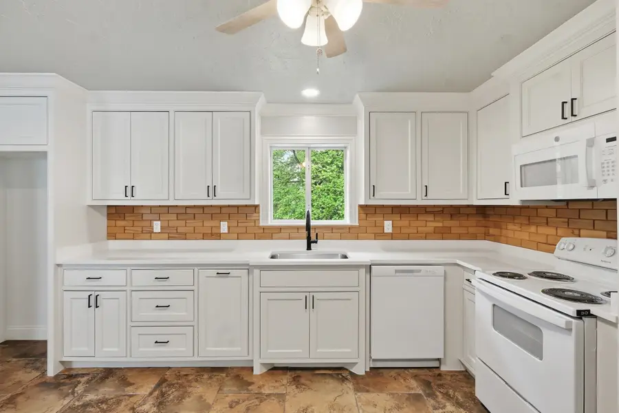 407 E Hope, Longview, TX 75604 - #3