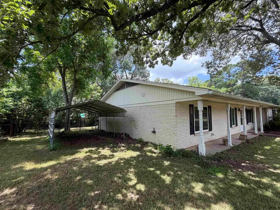 200 Ivy, Longview, TX 75605 - #3
