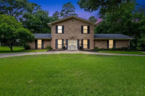 461 Country Pl., Longview, TX 75605