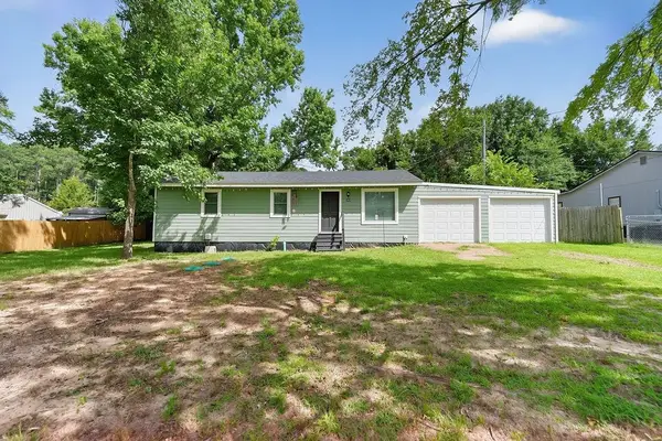 369 Pinewood Rd, Hallsville, TX 75650