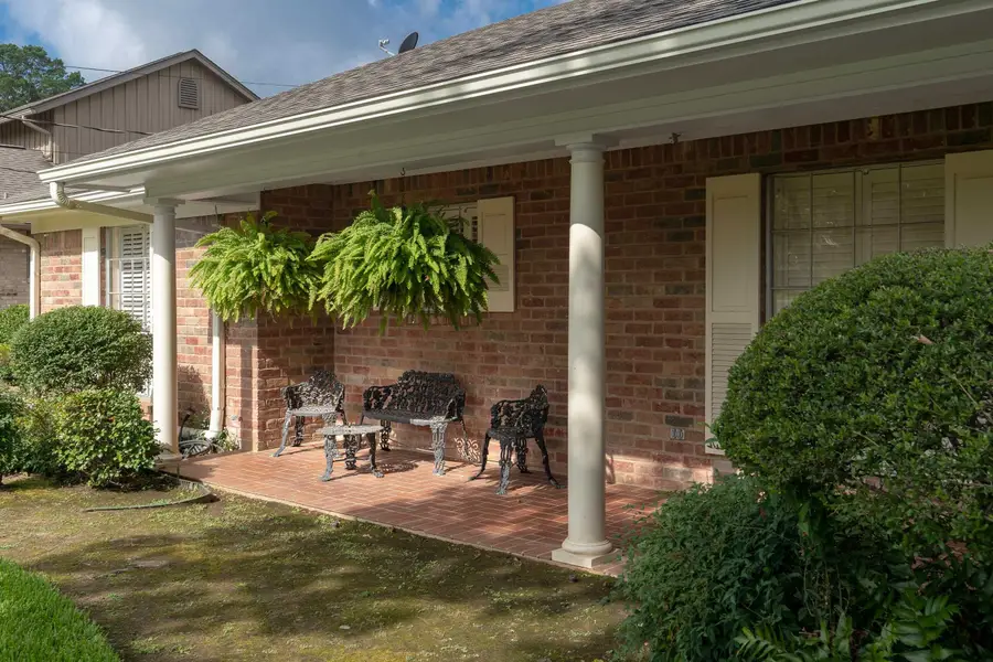 2011 E Warwick, Longview, TX 75601 - #3