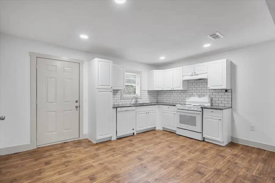 405 Betty, Longview, TX 75601 - #2