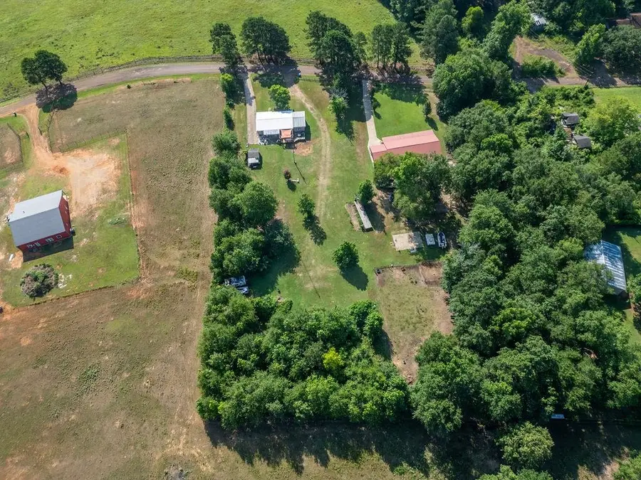 365 Williams Rd, Gilmer, TX 75645 - #2