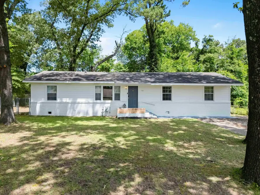 701 Acorn Dr, Longview, TX 75604 - #2
