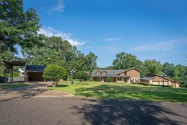 122 Lisa Lane, Marshall, TX 75672