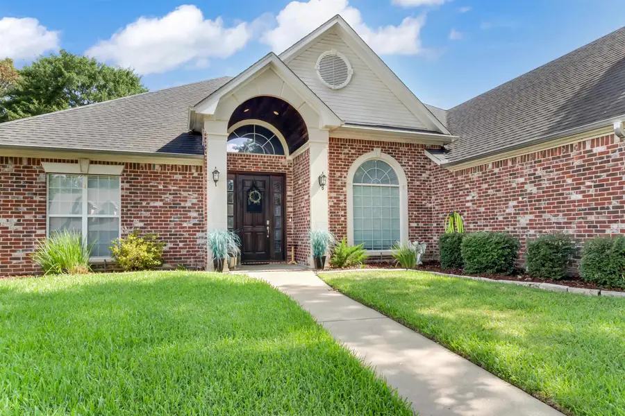 209 Travis Peak Trl, White Oak, TX 75693 - #2