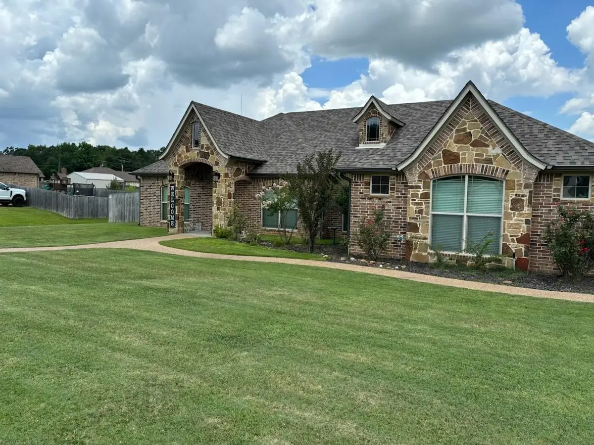 135 Highland Blvd, Hallsville, TX 75650 - #1