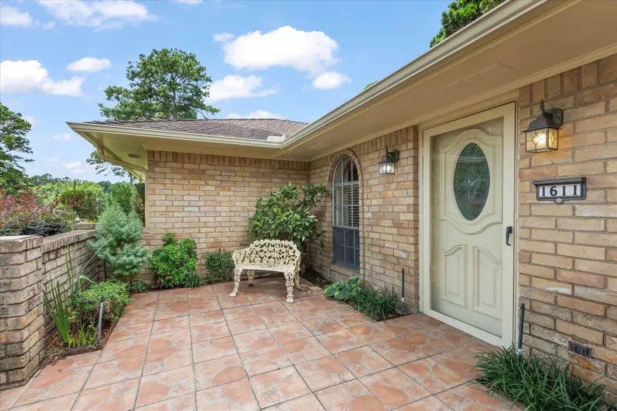 1611 Ferndale Street, Longview, TX 75604 - #3