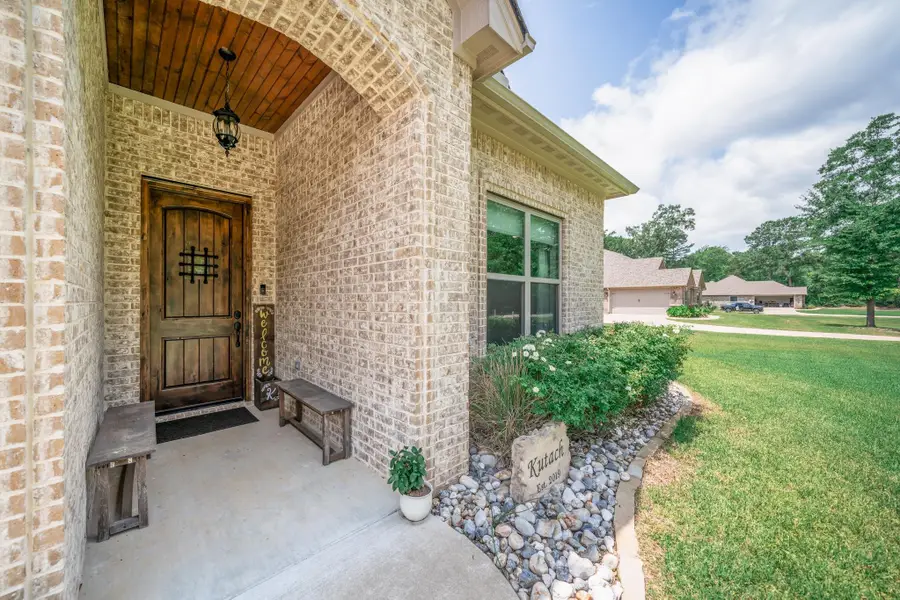 8049 W GOFORTH RD, Kilgore, TX 75662 - #2