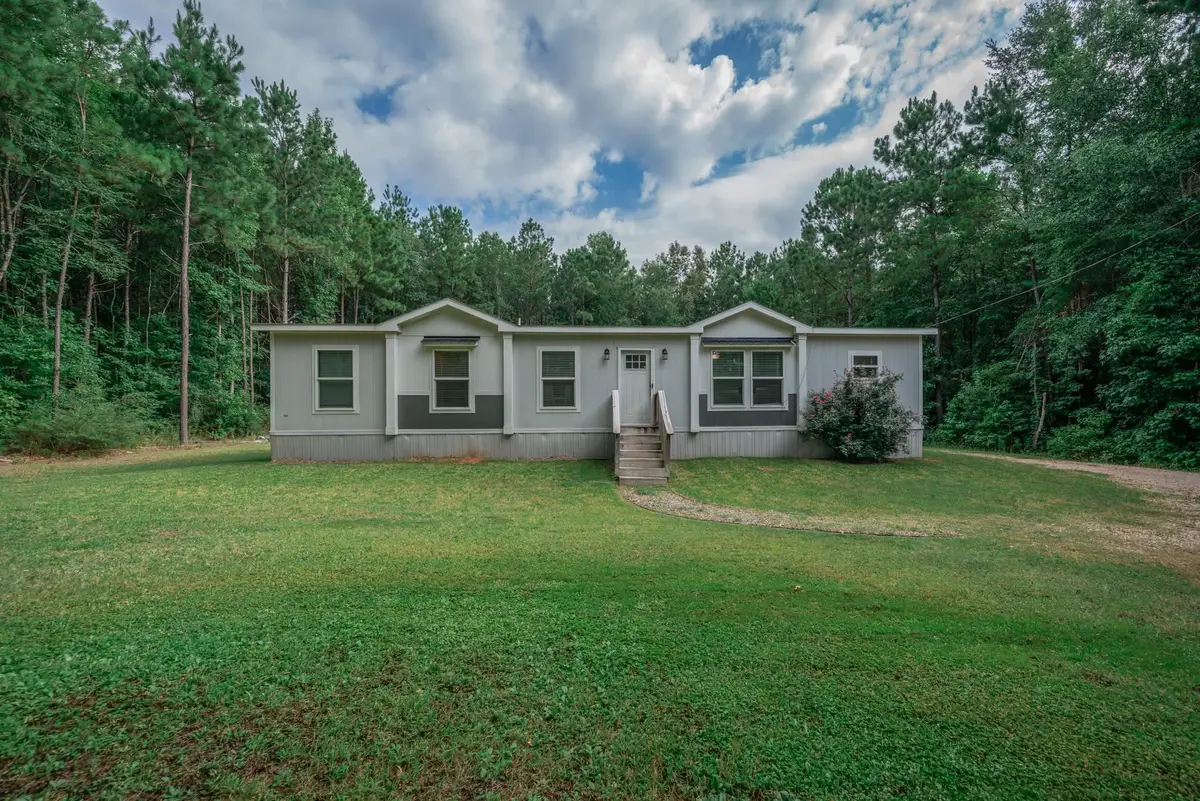 10425 US Hwy 80 E, Waskom, TX 75692 - #1