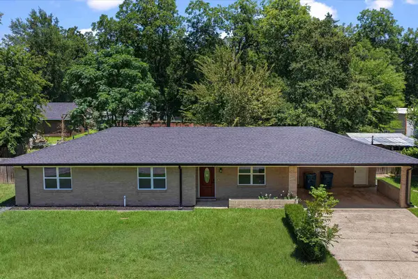 105 S Church Ave., Mount Pleasant, TX 75455-4509