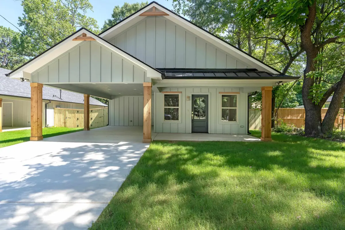 107 Garrett Street, Longview, TX 75602 - #1