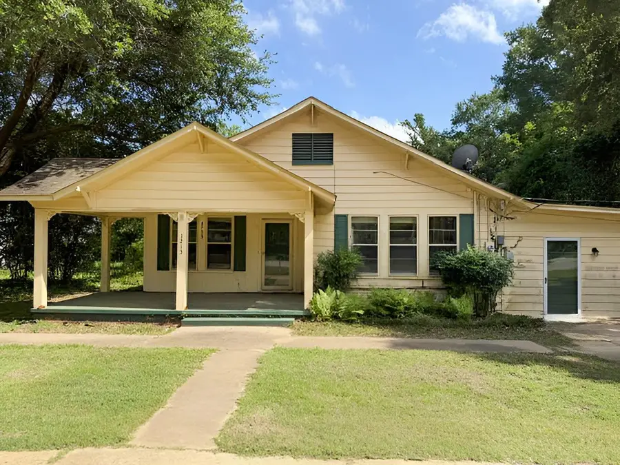 1213 W Sabine St., Carthage, TX 75633 - #2