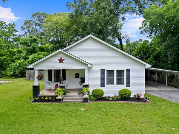 812 N Bledsoe, Gilmer, TX 75644