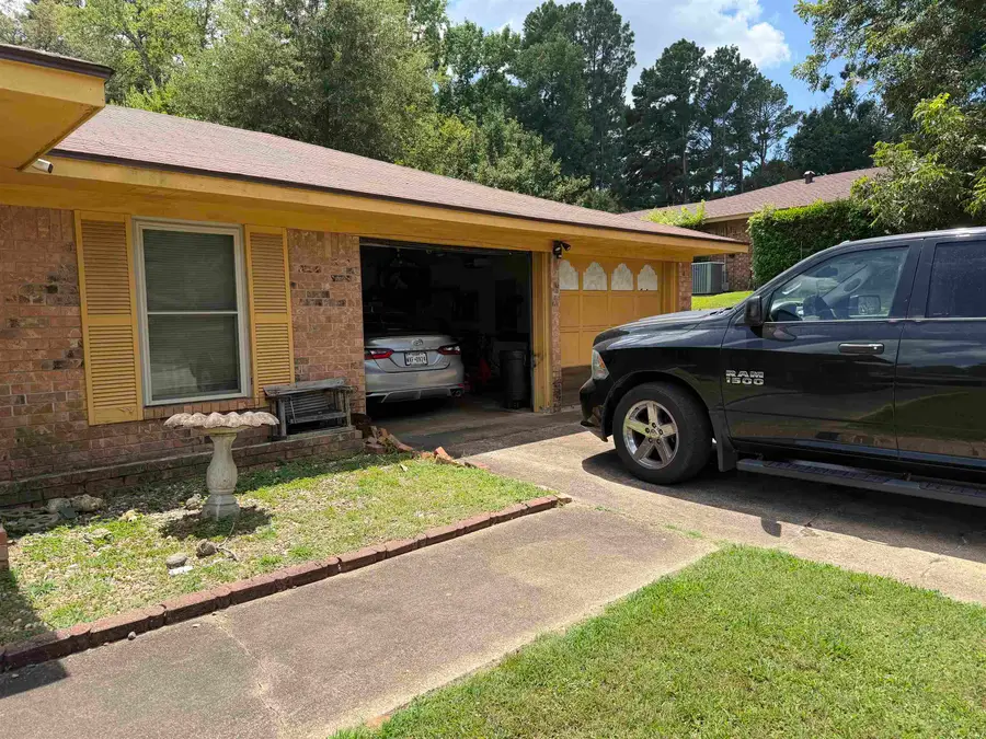 1503 Briarwood, Gilmer, TX 75644 - #2