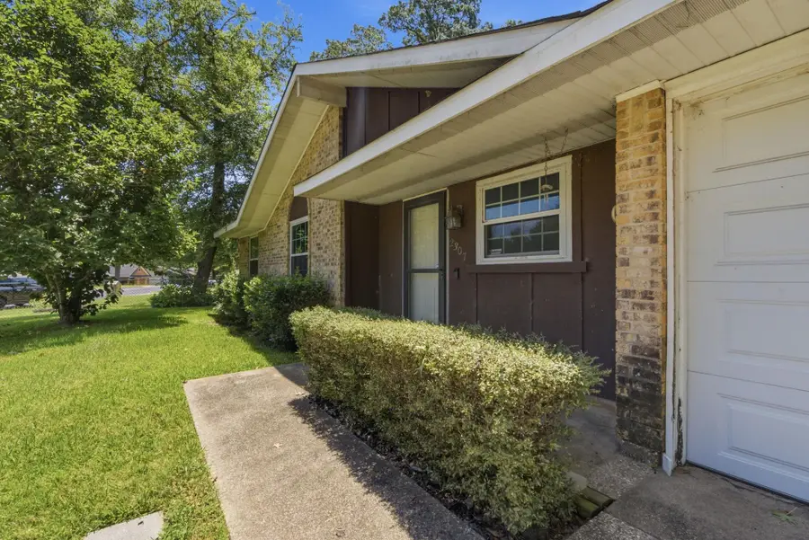 2307 Pinkerton, Tyler, TX 75701 - #2