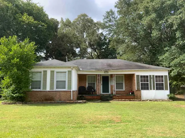 630 Camp St., Kilgore, TX 75662