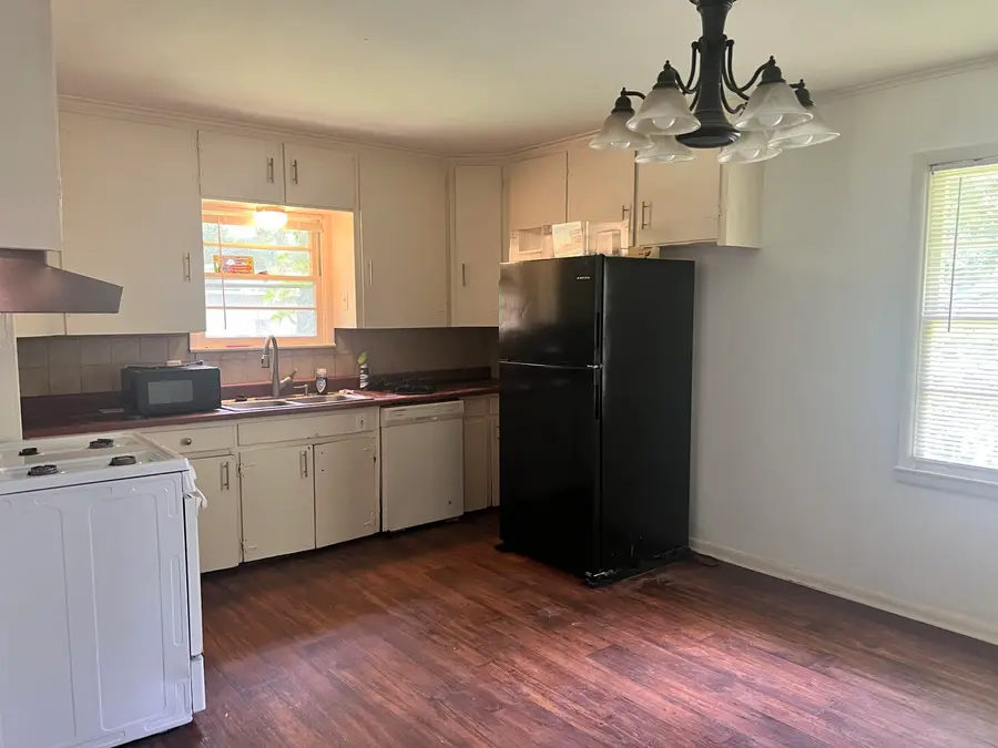 1902 Imperial Drive, Longview, TX 75604 - #3