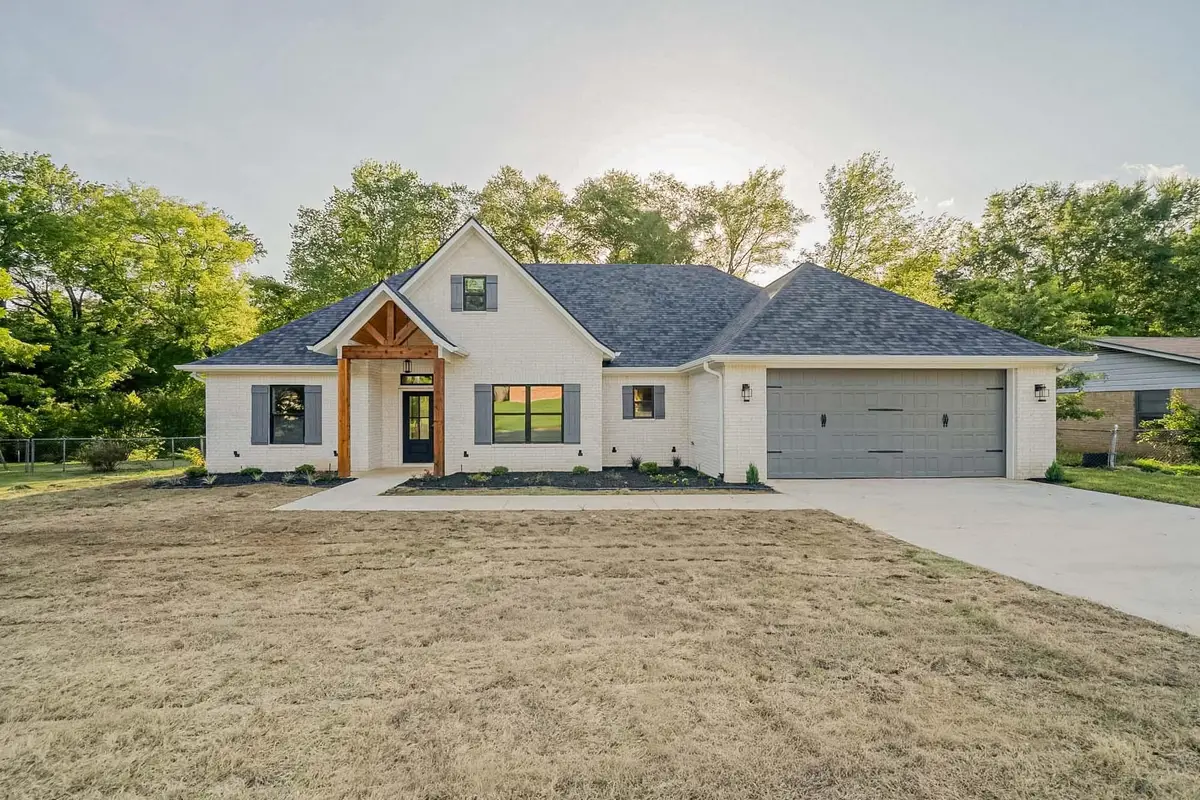 2313 S Fourteenth, Longview, TX 75602 - #1