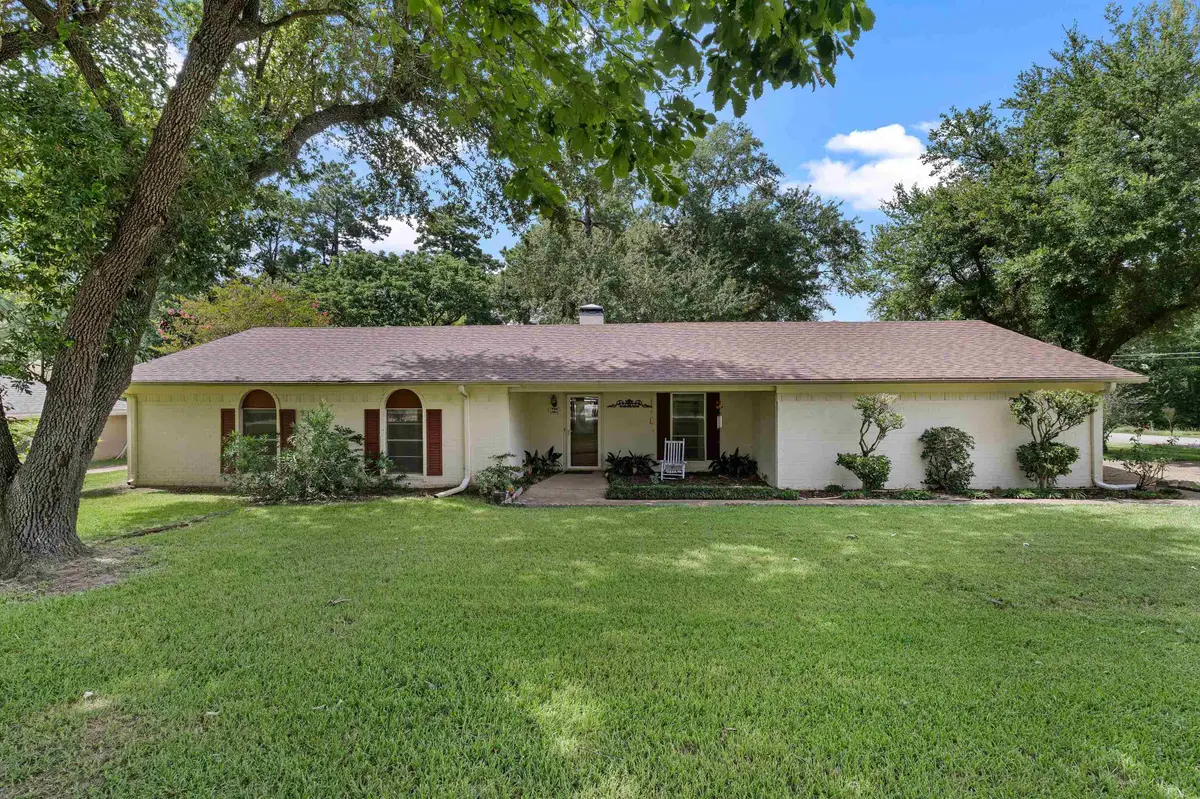 137 Honeysuckle, Beckville, TX 75631 - #1