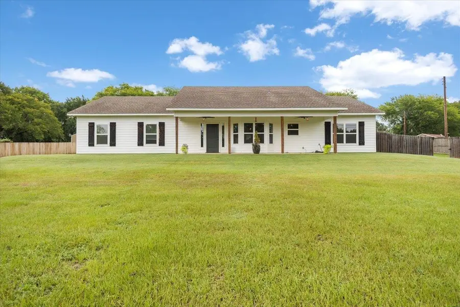 4811 Bacle Rd, Longview, TX 75604 - #3