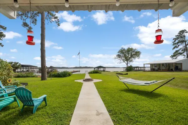 1040 CR 184, Carthage, TX 75633