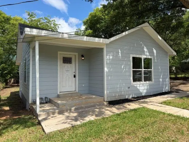 612 S Confederate Ave, Tyler, TX 75701 - #2