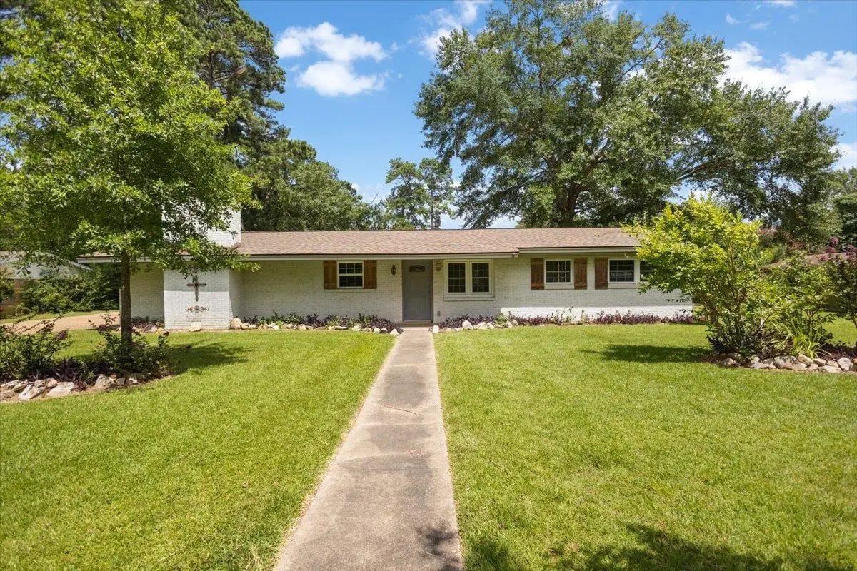 300 N Pinewood, Carthage, TX 75633 - #1